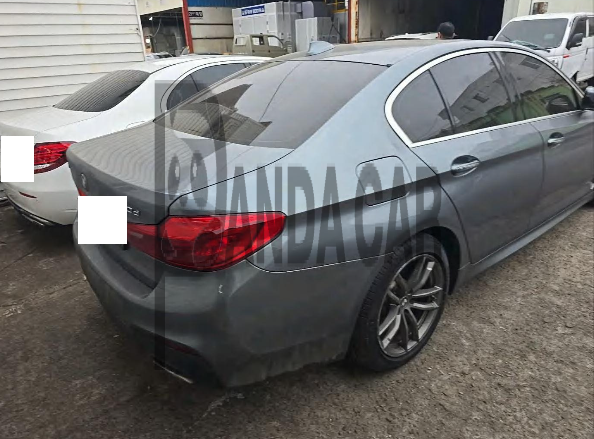 2018 BMW 520d xDrive, photograph 3