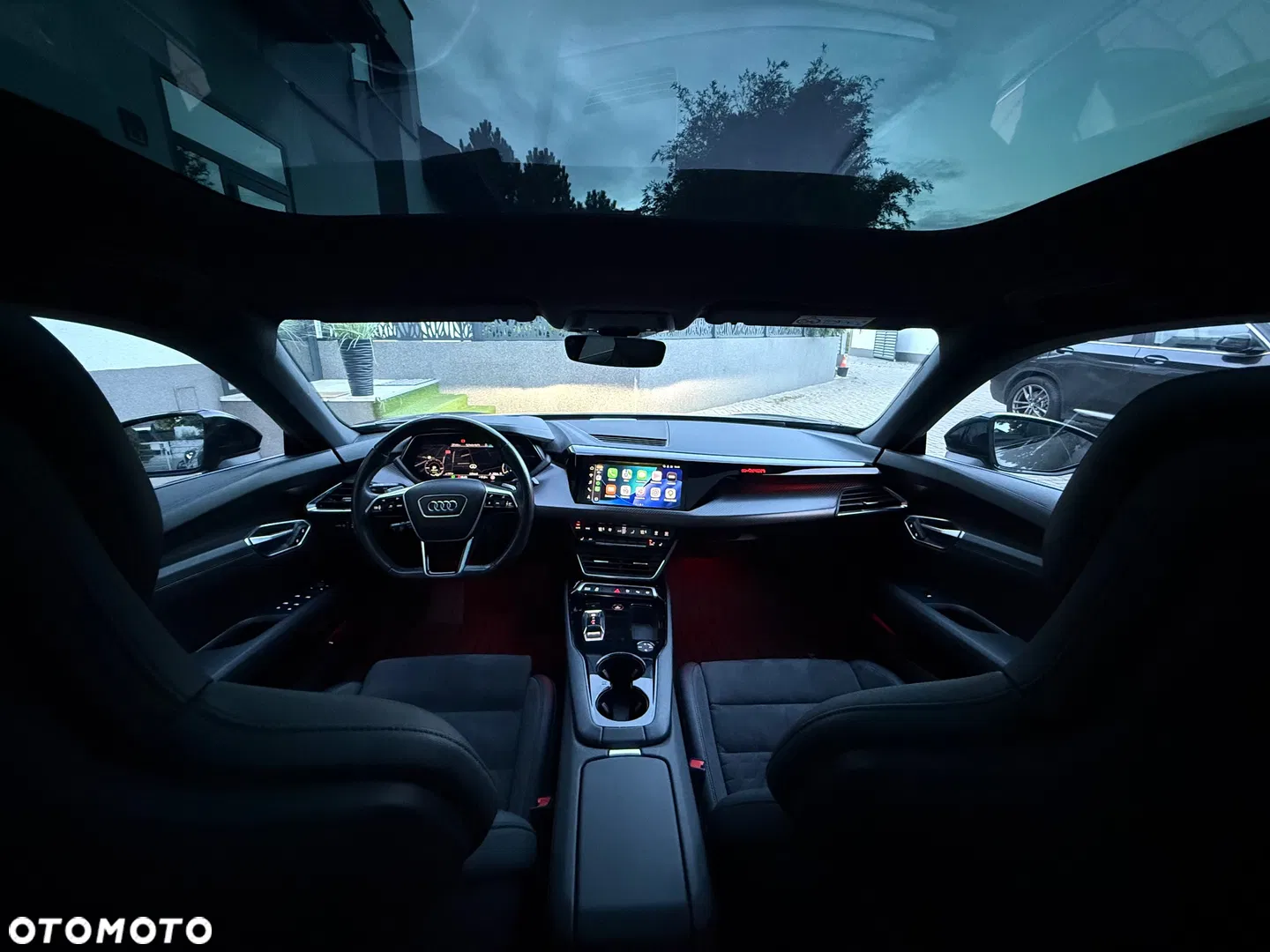 2022 Audi e-tron GT, photograph 7