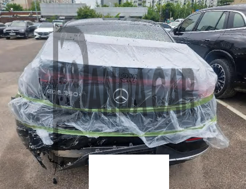 2022 Mercedes-Benz EQE350 +, photograph 4