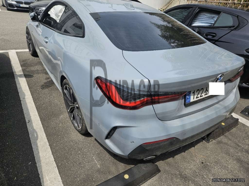 2024 BMW 420i Coupe, photograph 2
