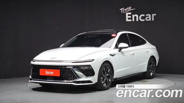 2023 Hyundai Sonata 2.0, photograph 2