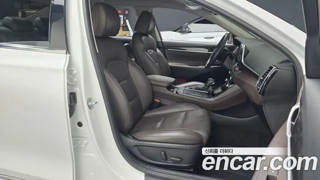 Hyundai Grandeur 2.4 Modern — photo 1 of 30