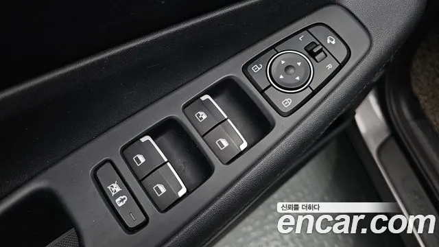 2020 Hyundai Santafe Gasoline 2.0T 2WD, photograph 9