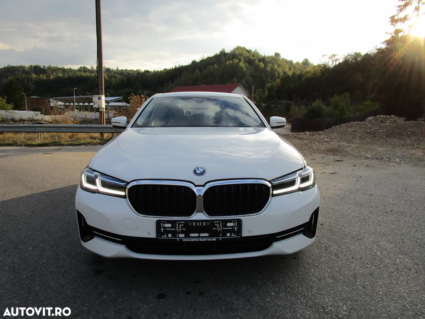 2022 BMW Seria 5 530e xDrive AT PHEV, photograph 9