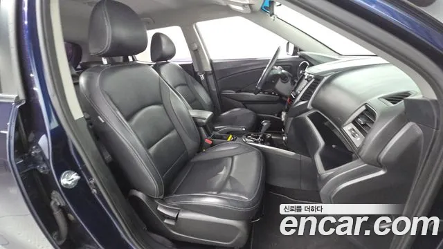 2017 KG_Mobility_Ssangyong TIBOLI Diesel LX 2WD, photograph 10