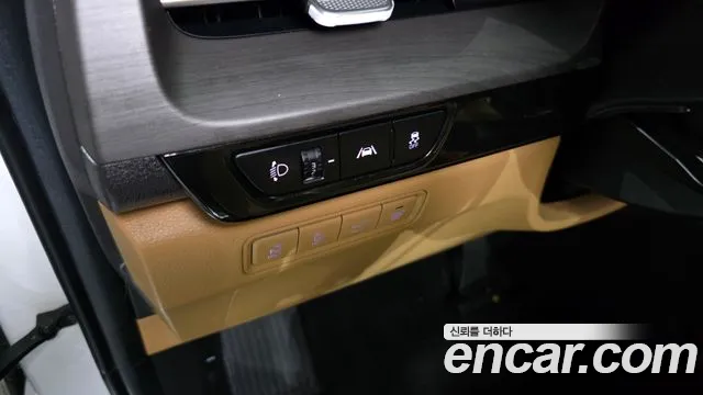 2023 Kia Canival Diesel 7-Seater Noblesse, photograph 4