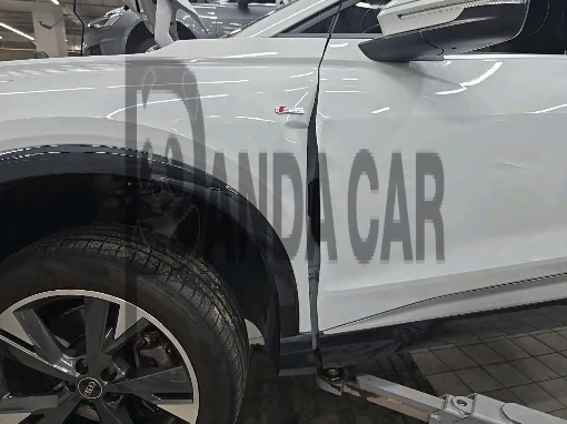 2023 Audi Q4 40 e-tron, photograph 3