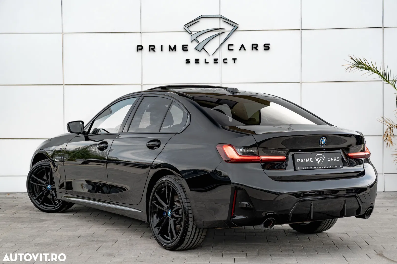 2022 BMW Seria 3 320e Aut. M Sport, photograph 3