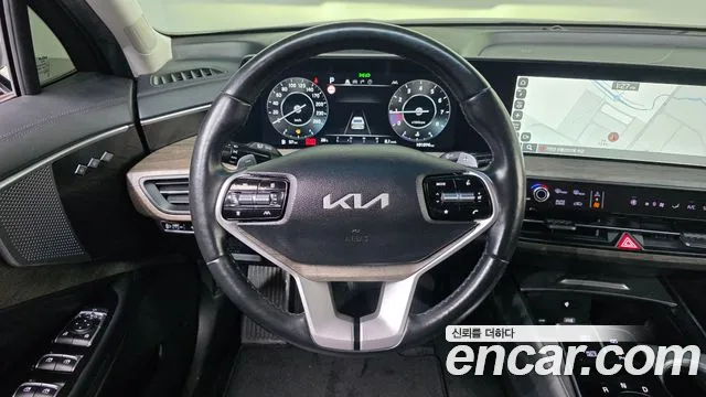 2022 Kia K8 2.5 Gasoline 2WD, photograph 10