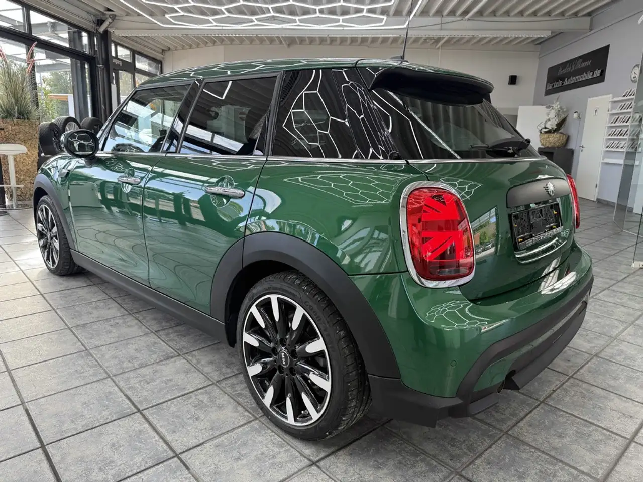 2022 MINI One 1.5 Classic Trim, LED, Leder, Navi, Kamera, photograph 11
