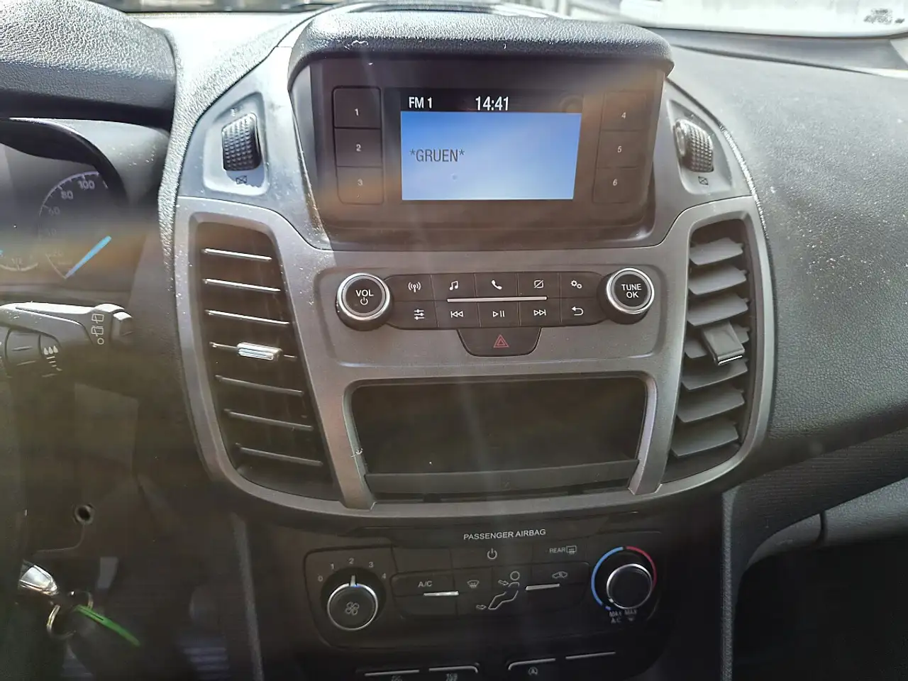 2019 Ford Tourneo Connect Trend 1,5 TDCi L1, photograph 9