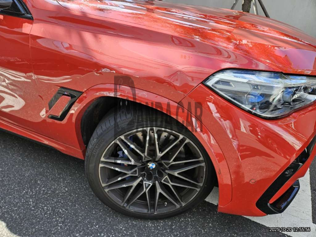 2021 BMW X6 M Competition, photograph 5