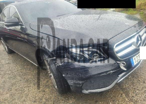 2019 Mercedes-Benz E220 d, photograph 2