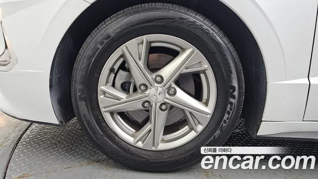 2022 Hyundai Sonata 2.0 LPG(rental car), photograph 3