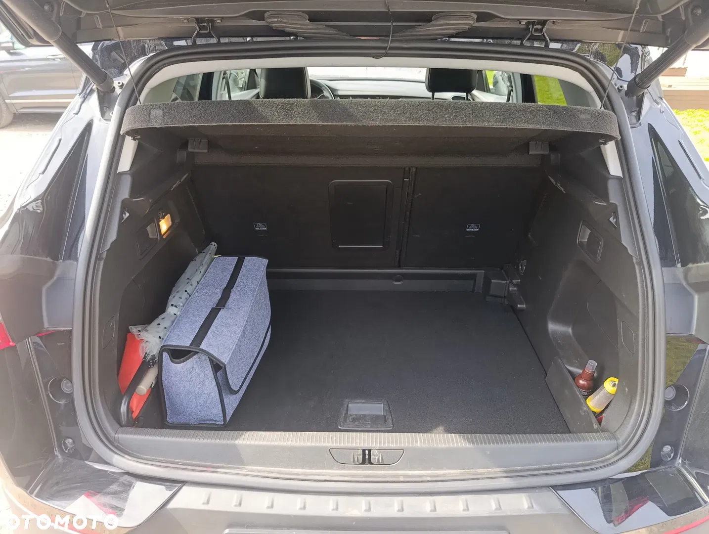 2018 Opel Grandland X 1.2 T Ultimate S&S, photograph 11