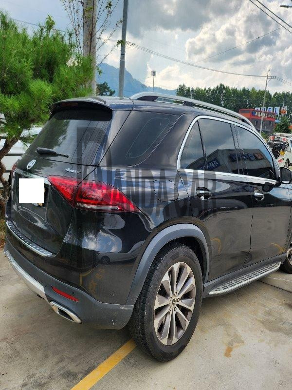 2022 Mercedes-Benz GLE300 d 4MATIC, photograph 4