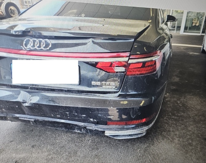 2021 Audi A8 L 50 TDI quattro, photograph 4