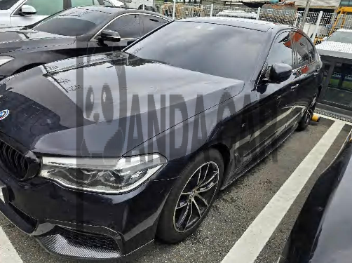 2020 BMW 520d xDrive M Sport Package, photograph 3