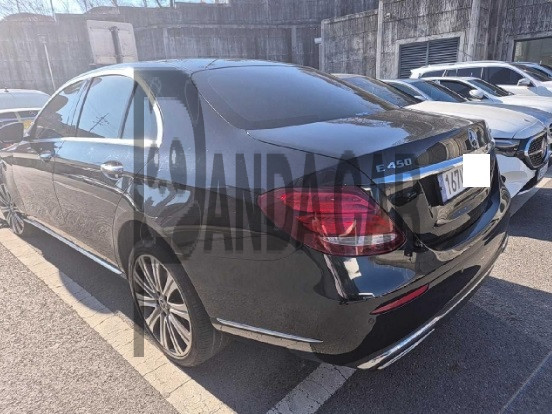 2020 Mercedes-Benz E450 4MATIC, photograph 1