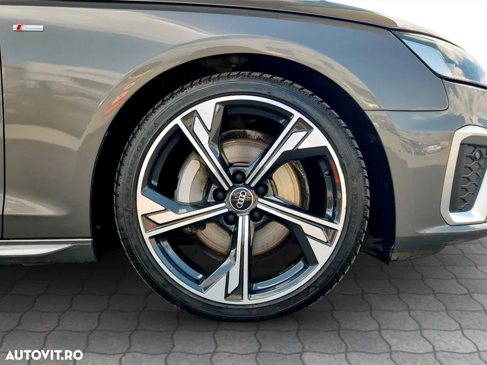 2022 Audi A4 Avant 2.0 40 TDI S tronic MHEV S Line, photograph 10