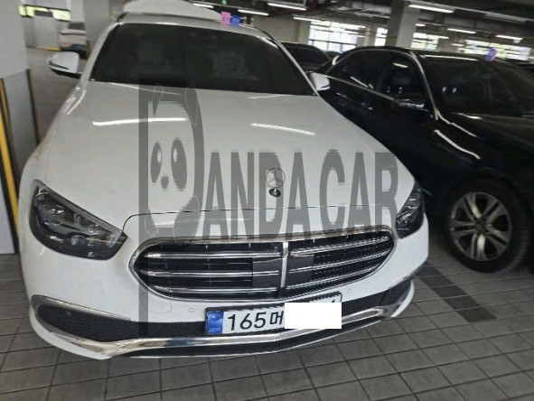 2023 Mercedes-Benz E220 d 4MATIC, photograph 1