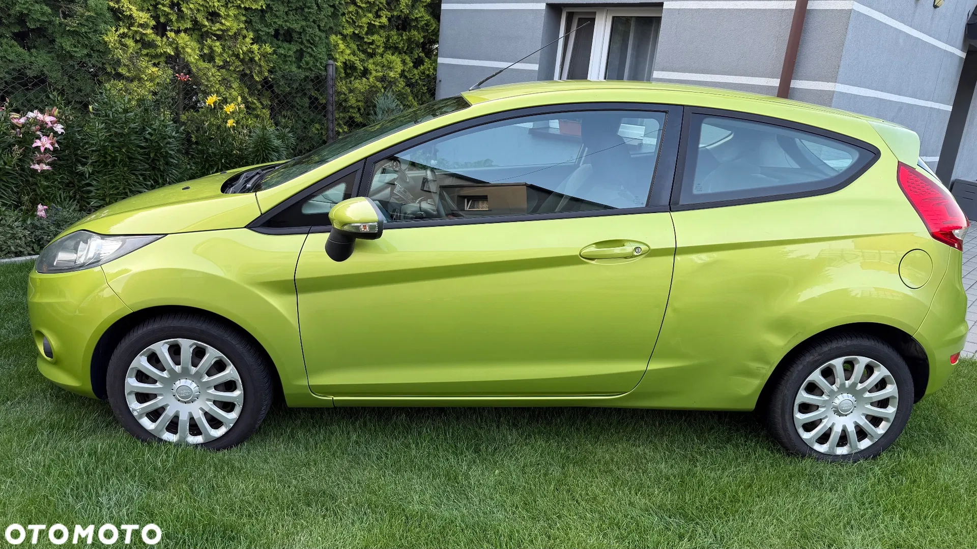 2009 Ford Fiesta 1.25 Ambiente, photograph 2