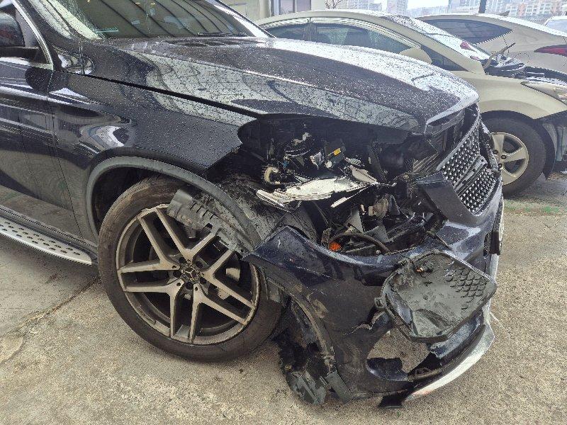 2018 Mercedes-Benz GLE350 d 4Matic Coupe, photograph 2
