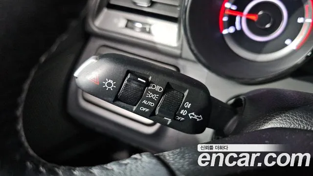 KG_Mobility_Ssangyong TIBOLI Diesel RX 4WD — photo 1 of 20
