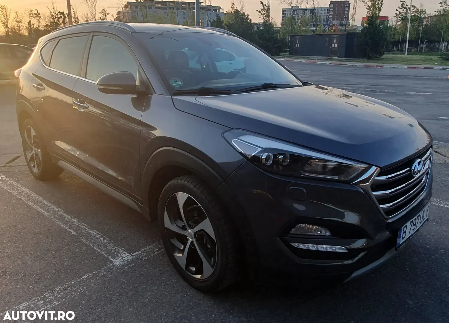 Hyundai Tucson blue 1.6 CRDi 2WD DCT Premium — photo 1 of 14