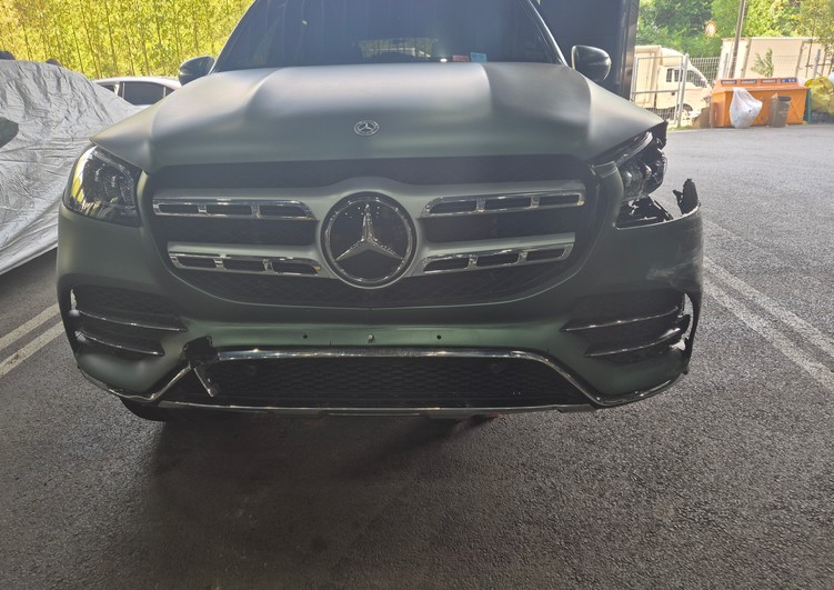 2022 Mercedes-Benz GLS580 4MATIC, photograph 3