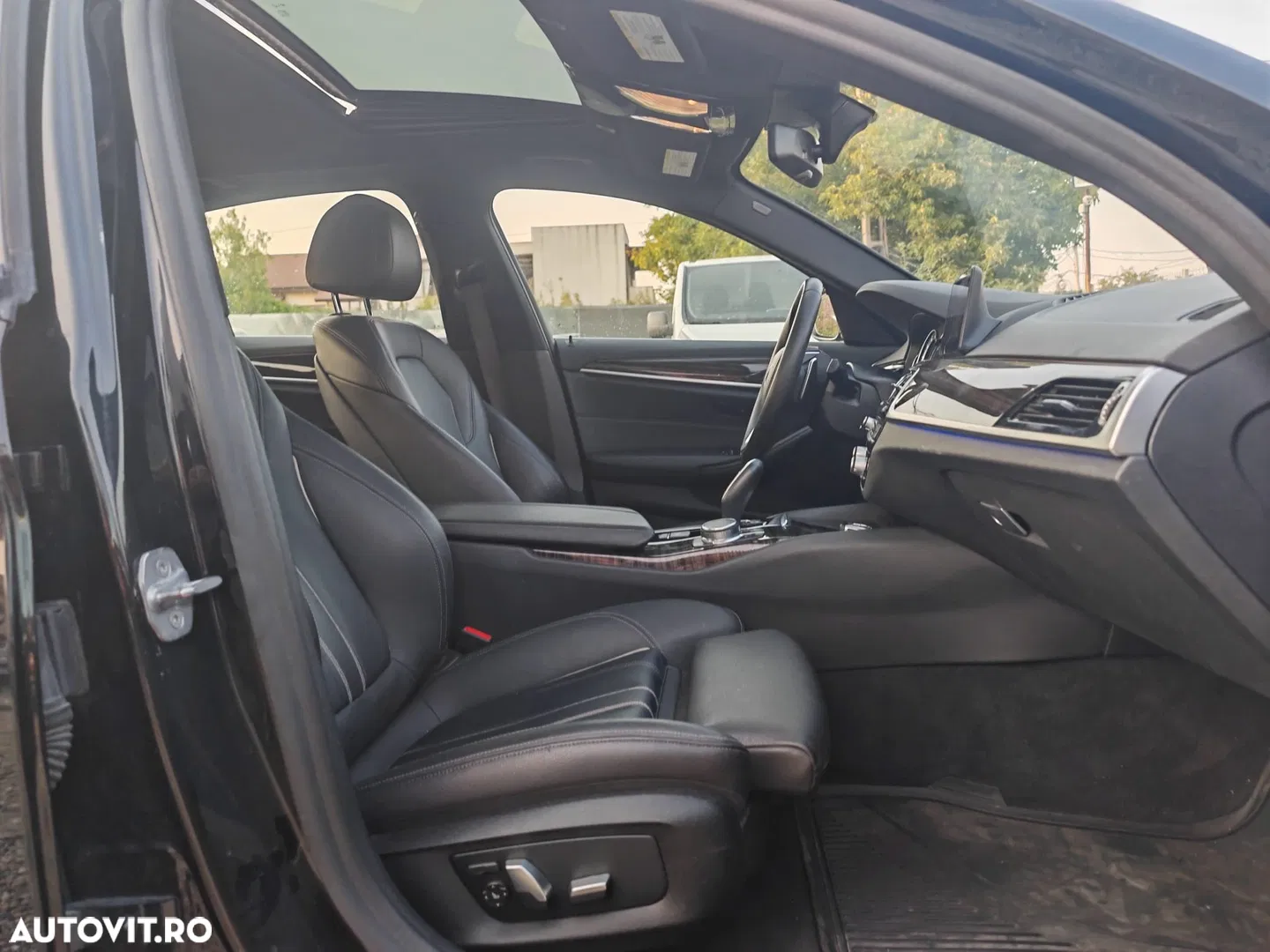 2018 BMW Seria 5, photograph 7
