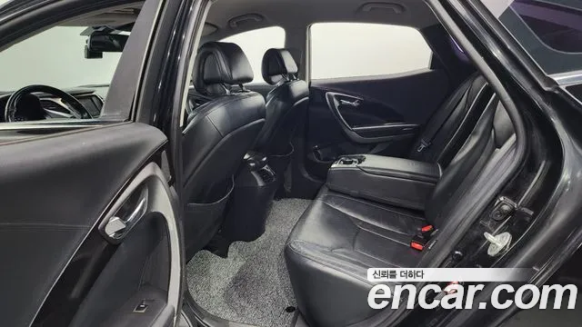 2011 Hyundai Grandeur HG240 Luxury, photograph 1