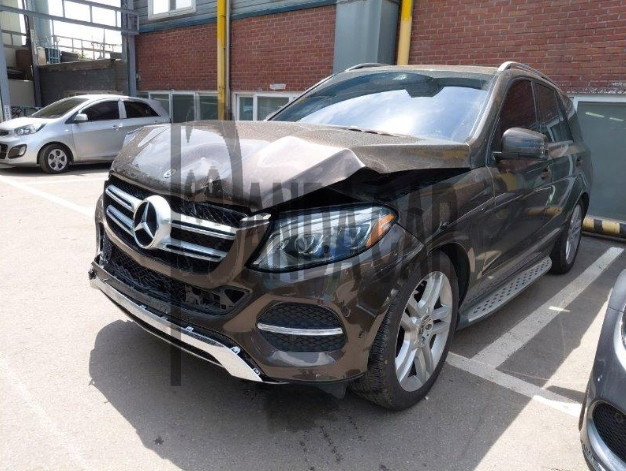 2018 Mercedes-Benz GLE350 d 4Matic, photograph 5
