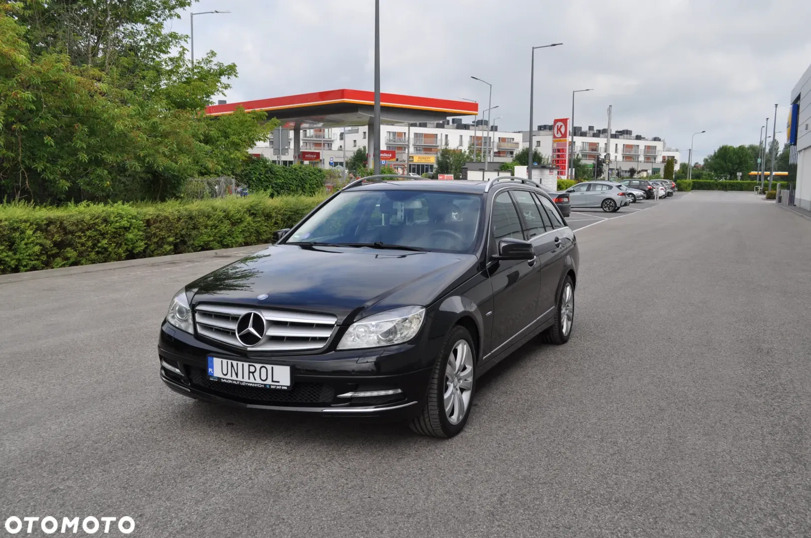 2011 Mercedes-Benz Klasa C 200 CGI Automatik BlueEFFICIENCY Avantgarde, photograph 2
