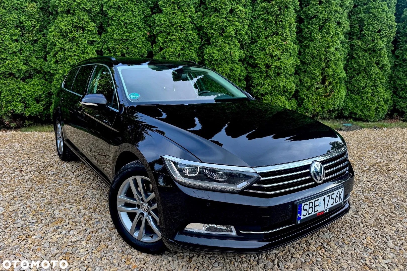 Volkswagen Passat 2.0 TDI (BlueMotion Technology) Comfortline — photo 1 of 22