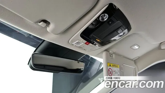 Kia EV6 Long Range — photo 1 of 20