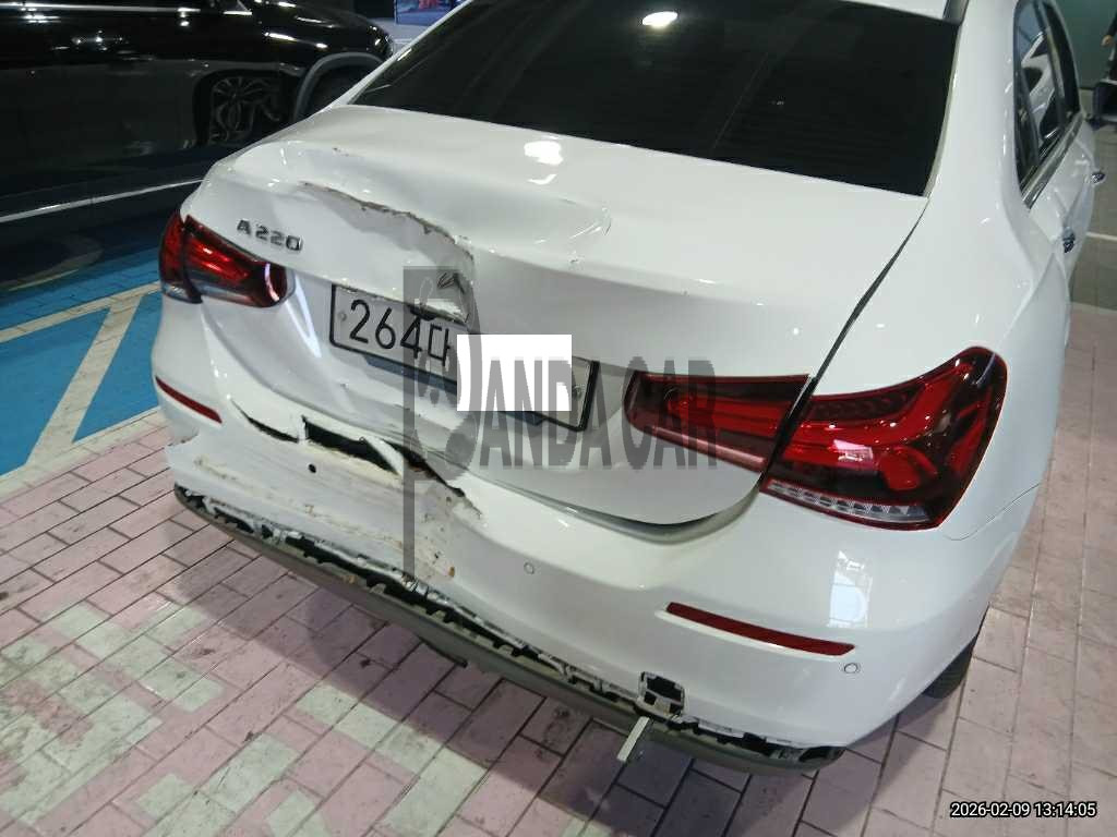 2020 Mercedes-Benz A220 Sedan, photograph 1
