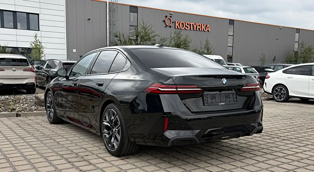 2025 BMW 520 d M Sport*HUD*Sitzbelüftung*ACC*, photograph 7