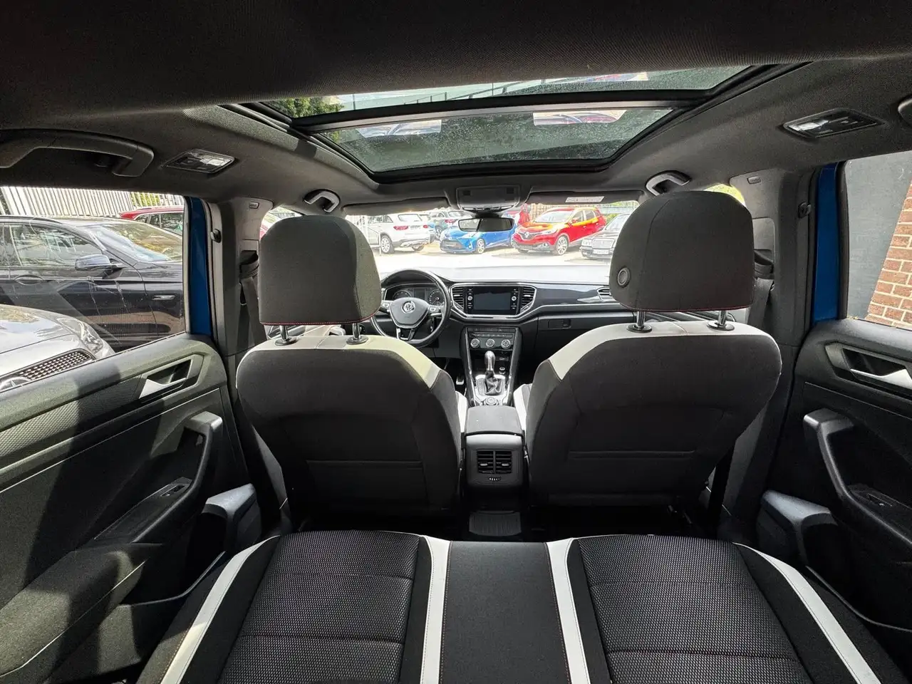2018 Volkswagen T-Roc 2,0 TSI Sport 28TKM!Pano Navi/R.Kam/AHK/4M, photograph 4