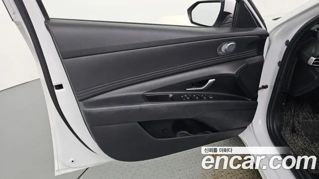 2020 Hyundai AVANTE 1.6, photograph 12