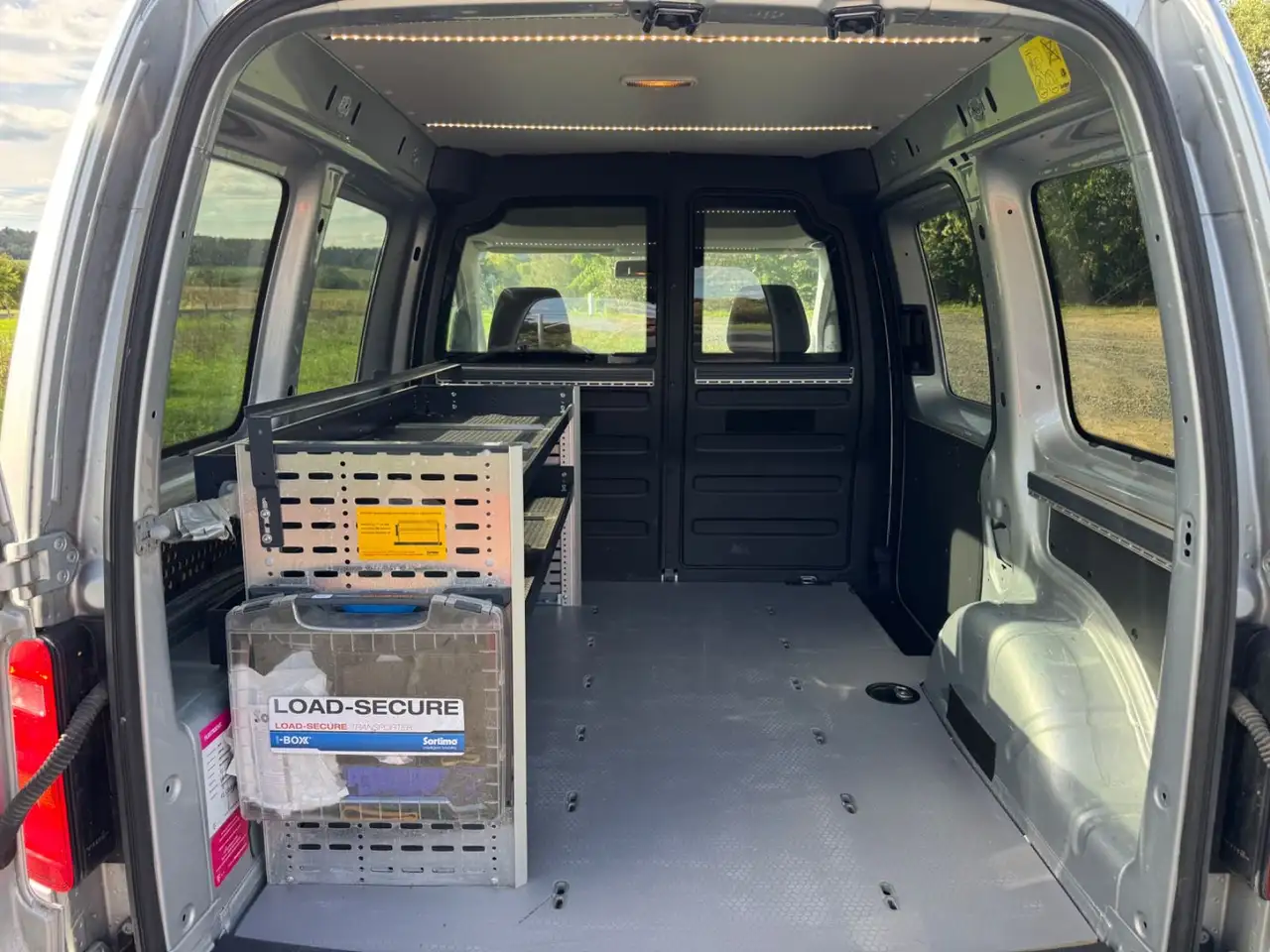 2020 Volkswagen Caddy Kasten BMT 1Hand CNG OPTIK PAKET, photograph 10