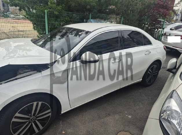 2022 Mercedes-Benz A220 Sedan, photograph 2