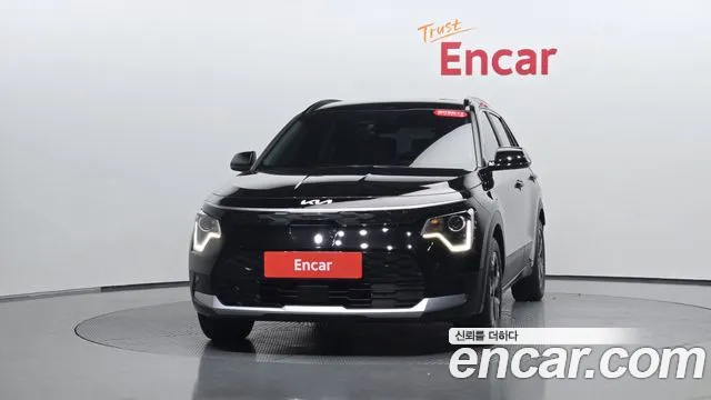 Kia Niro Air — photo 1 of 31