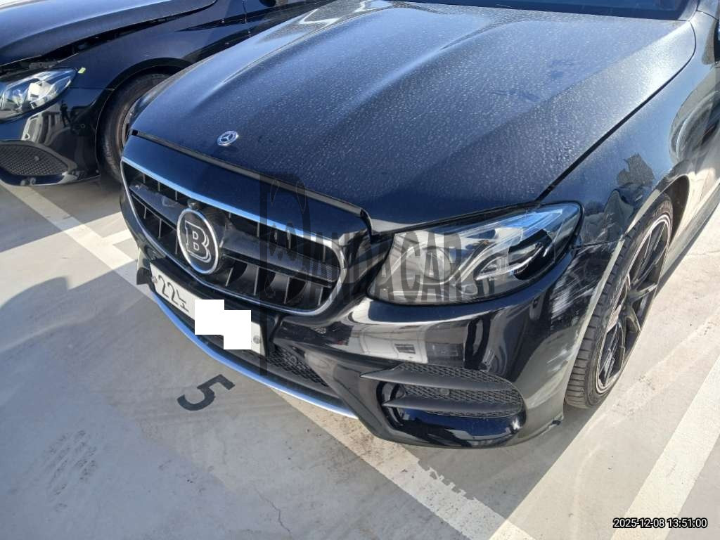 2017 Mercedes-Benz E400 4Matic Coupe, photograph 1