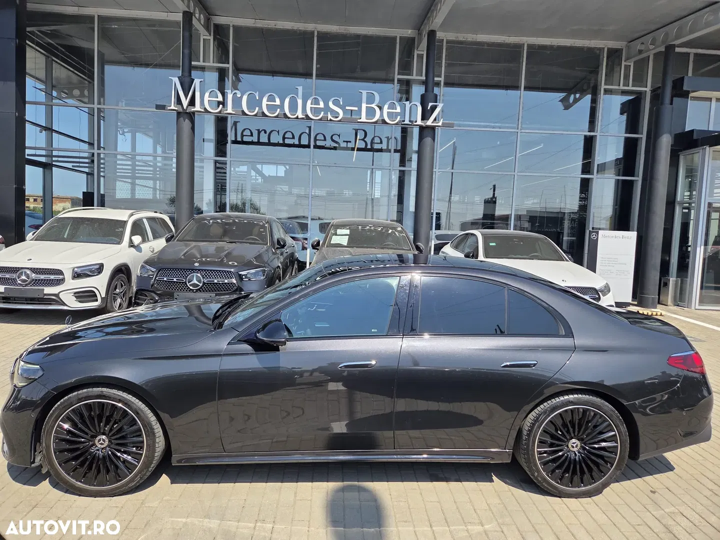 2023 Mercedes-Benz E 220 d 9G-TRONIC Edition AMG Line, photograph 2