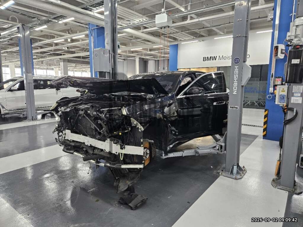 2024 BMW 740i xDrive, photograph 6