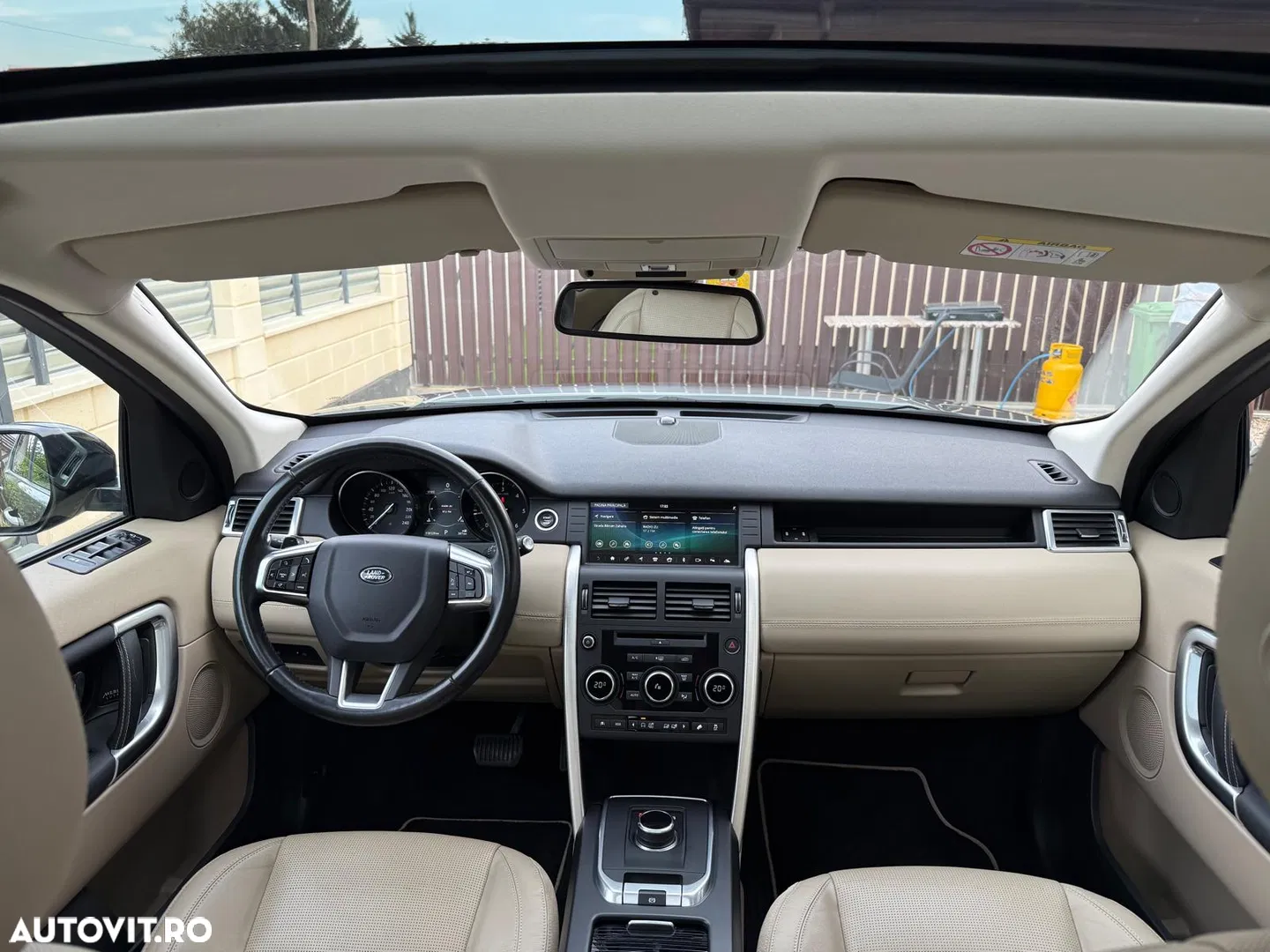 2017 Land Rover Discovery Sport 2.0 l TD4 HSE Aut., photograph 9