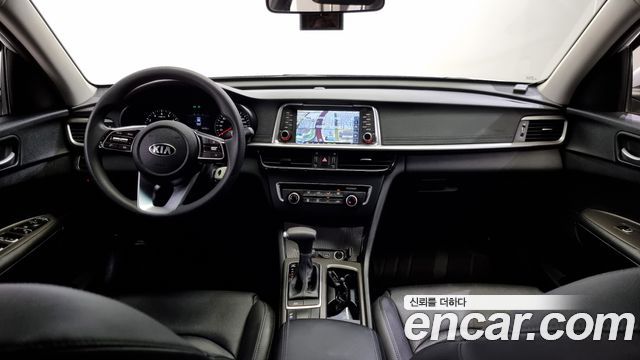 Kia K5 2.0 LPI Taxi — photo 1 of 20