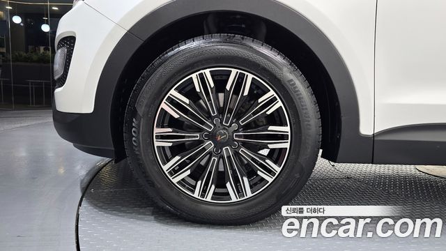 Hyundai Santafe Diesel(e-VGT) 2.0 2WD Premium — photo 1 of 20