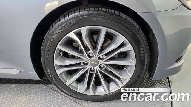 Hyundai Genesis G330 Premium — photo 1 of 20